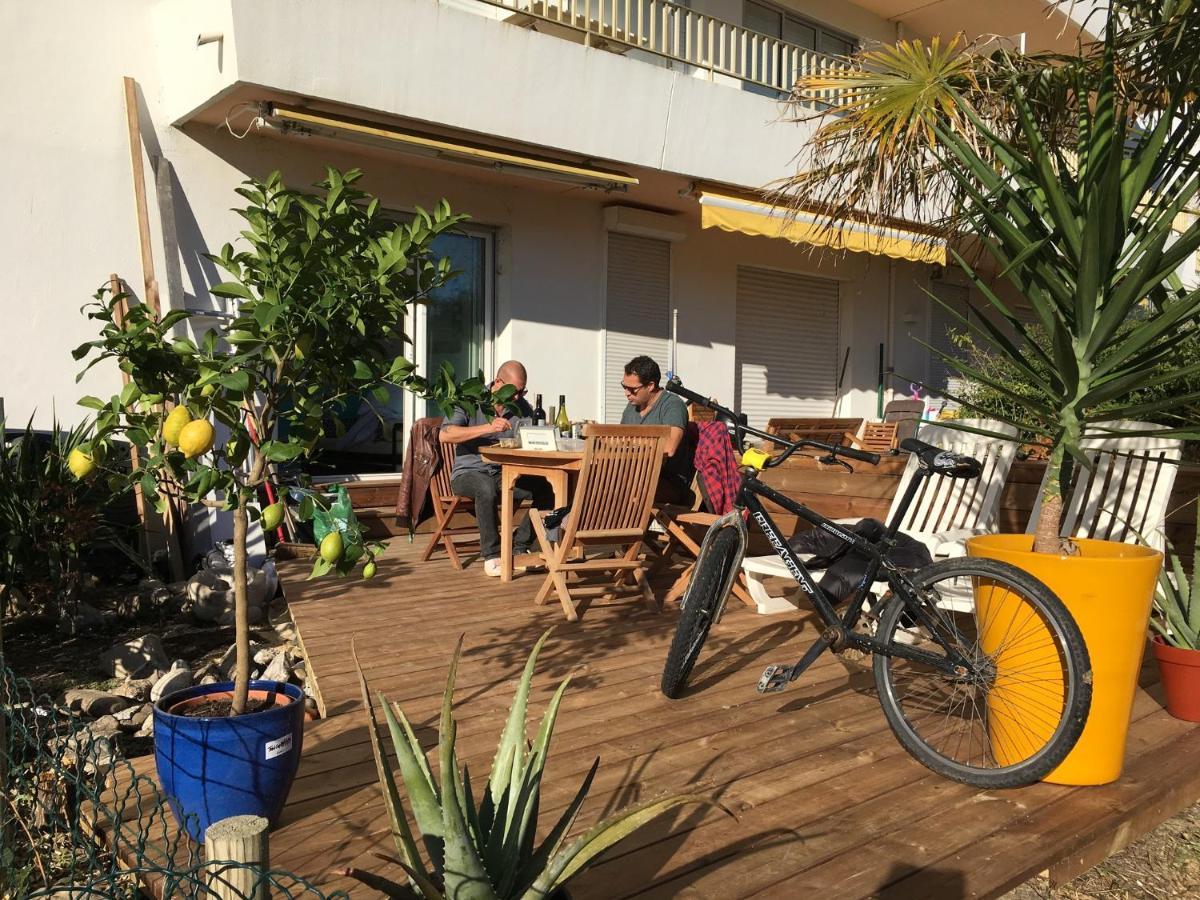 Petit Studio Terrasse Rez De Jardin Piscine Sur L'Ocean Apartment Biarritz Luaran gambar